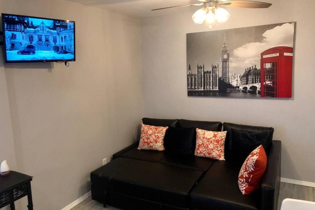 New 2 Bedroom Luxury Apartment -Great Location -Modern Пуэрто-Пеньяско Экстерьер фото